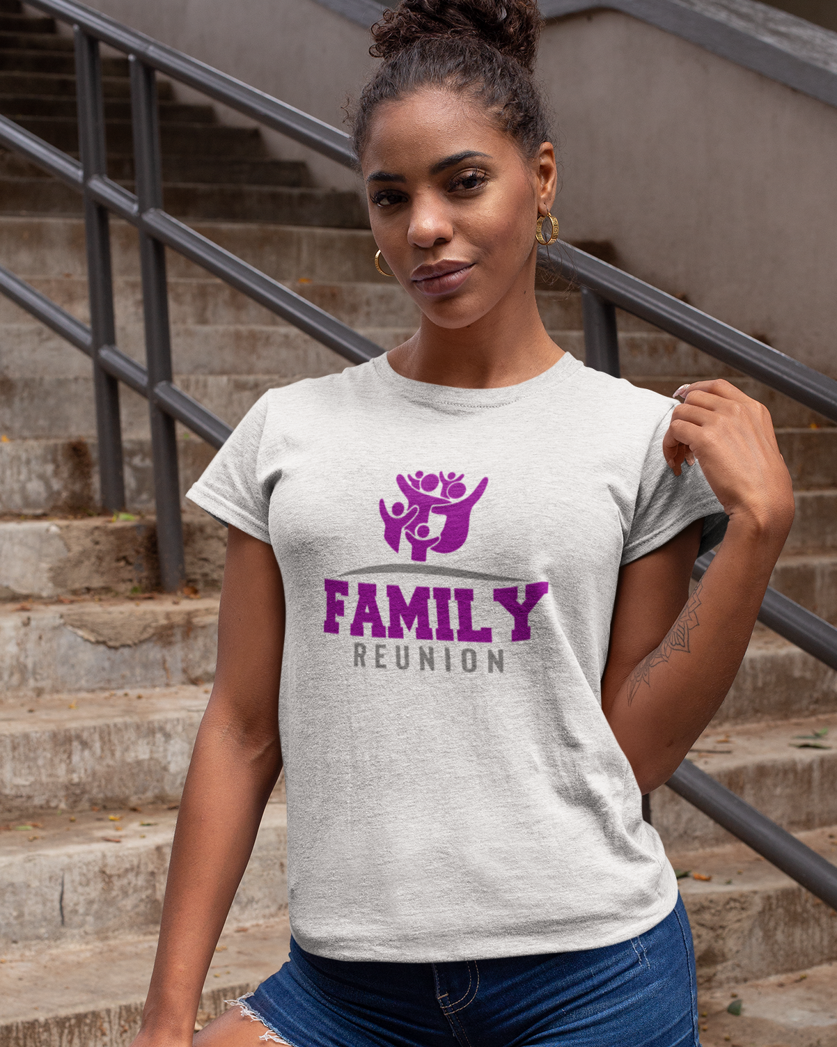 Family Reunion - T-Shirt